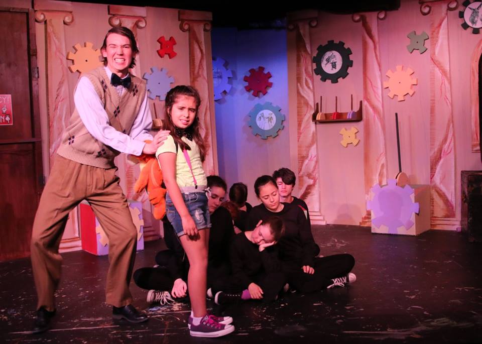 Fountain Hills Youth Theater brings laughs with “The Somewhat True Tale of Robin Hood”