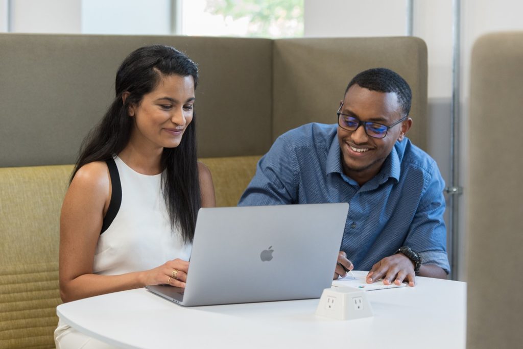 Are You Applying for Tech Jobs or Tech Internships? We Want to Hear About It.
